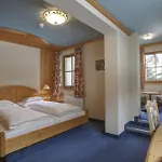 Wanderhotel Taurerwirt 4* Kals-am Großglockner