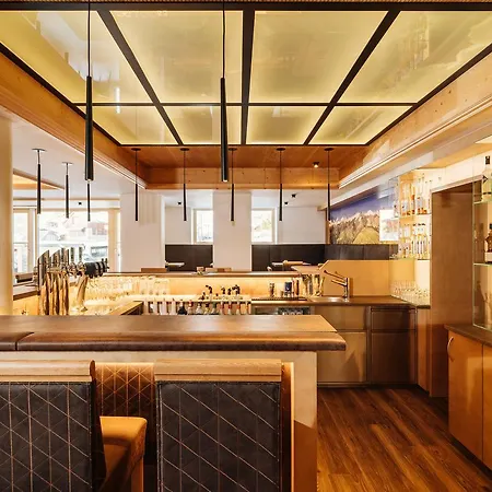 Wanderhotel Taurerwirt Kals-am Großglockner