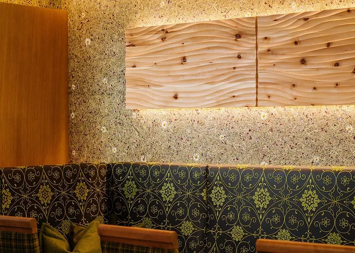 Wanderhotel Taurerwirt Hotel Kals am Grossglockner