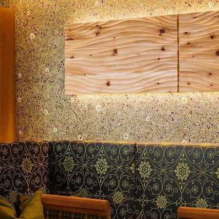 Wanderhotel Taurerwirt Otel Kals-am Großglockner