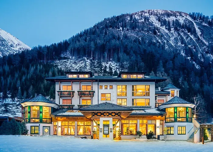 Wanderhotel Taurerwirt 酒店 4*