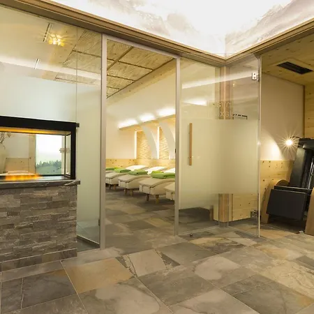 Wanderhotel Taurerwirt Kals-am Großglockner